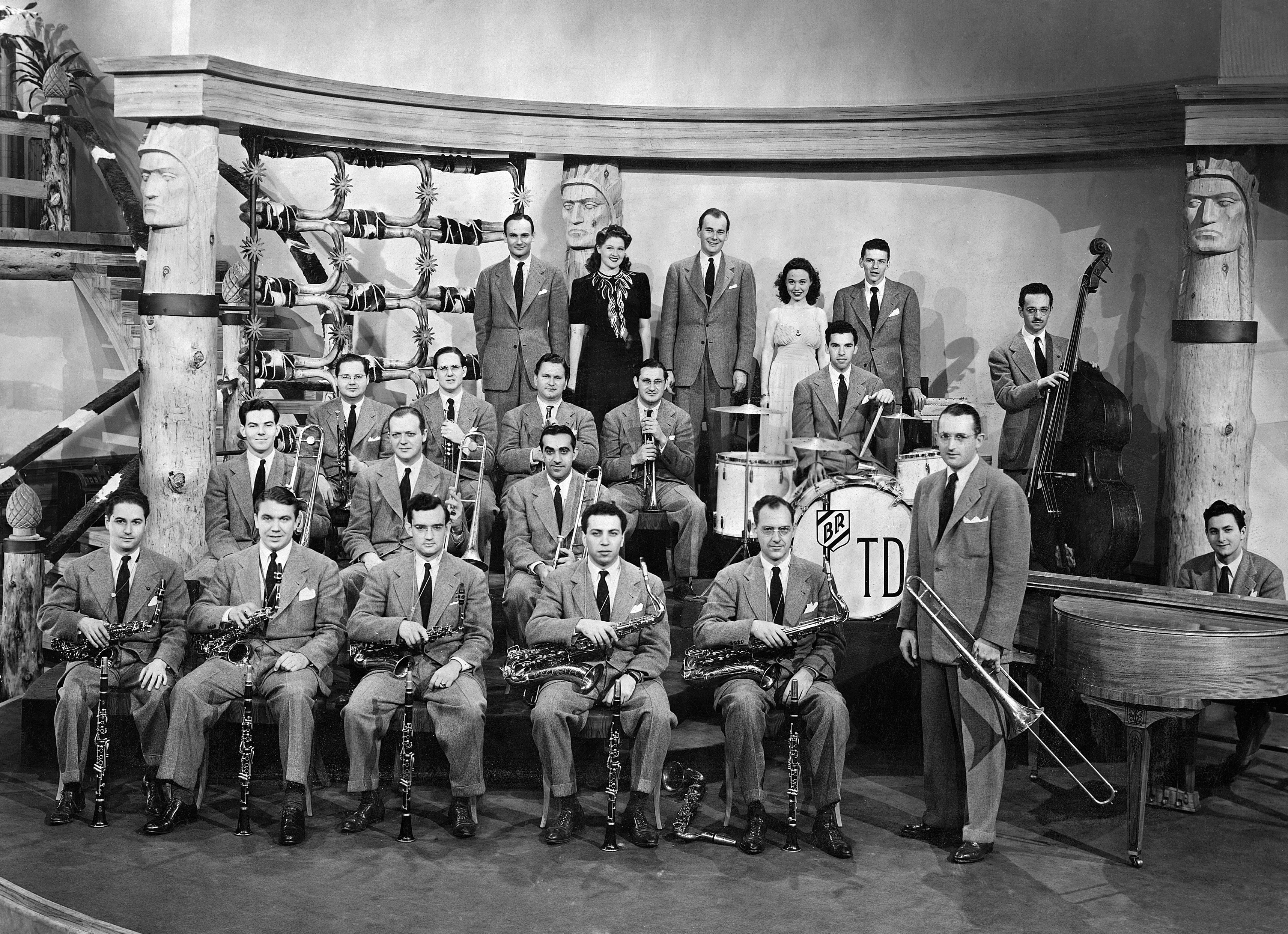 Tommy Dorsey's Band in Las Vegas Nights