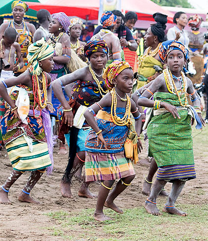 AGBADZA - THE DANCE OF ENTERTAINMENT
